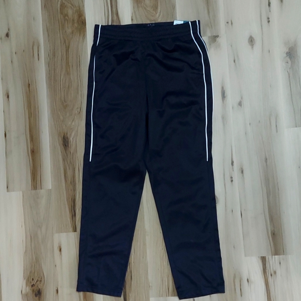 Take Gear Men's M Open Bottom Black /white .new w/ tag.